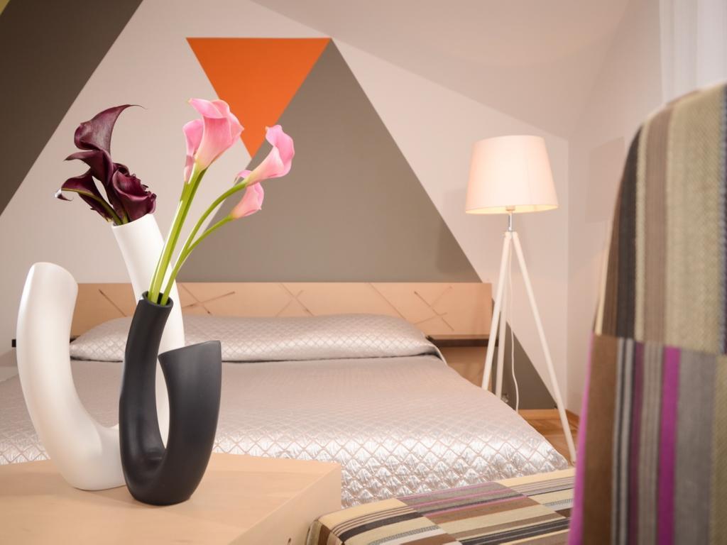 Mans Nams - Self Check In Hotel Saldus Quarto foto
